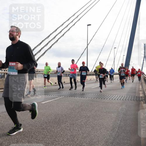 03.10.2024 - Köhlbrandbrückenlauf Matties Gatica Varas http://msf.ph/oto/7200617 03.10.2024 09:30:04 Position 2 1555, 1725 meine-sportfotos.de