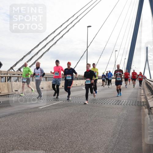 03.10.2024 - Köhlbrandbrückenlauf Matties Gatica Varas http://msf.ph/oto/7200635 03.10.2024 09:30:04 Position 2 1725 meine-sportfotos.de