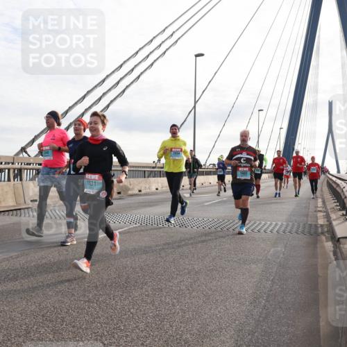 03.10.2024 - Köhlbrandbrückenlauf Matties Gatica Varas http://msf.ph/oto/7200677 03.10.2024 09:30:05 Position 2 15791, 048, 1631, 2654, 1603 meine-sportfotos.de