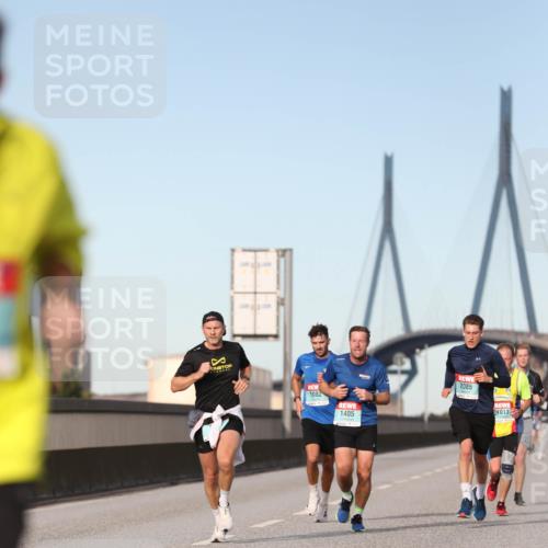 03.10.2024 - Köhlbrandbrückenlauf Fuchs,  Jonas http://msf.ph/oto/7203718 03.10.2024 09:40:37 Position 3 1082, 1405, 2085, 4013 meine-sportfotos.de