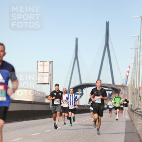 03.10.2024 - Köhlbrandbrückenlauf Fuchs,  Jonas http://msf.ph/oto/7204823 03.10.2024 09:41:05 Position 3 1141, 1129, 1492 meine-sportfotos.de