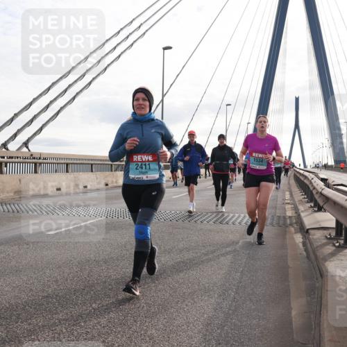 03.10.2024 - Köhlbrandbrückenlauf Matties Gatica Varas http://msf.ph/oto/7205540 03.10.2024 09:32:38 Position 2 2411, 1534 meine-sportfotos.de