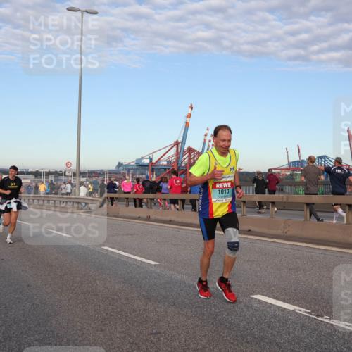 03.10.2024 - Köhlbrandbrückenlauf Matties Gatica Varas http://msf.ph/oto/7205871 03.10.2024 09:33:00 Position 2 1013 meine-sportfotos.de