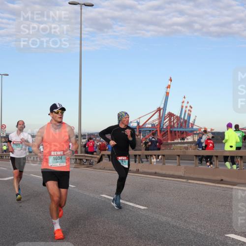03.10.2024 - Köhlbrandbrückenlauf Matties Gatica Varas http://msf.ph/oto/7206029 03.10.2024 09:33:04 Position 2 1072, 1004 meine-sportfotos.de