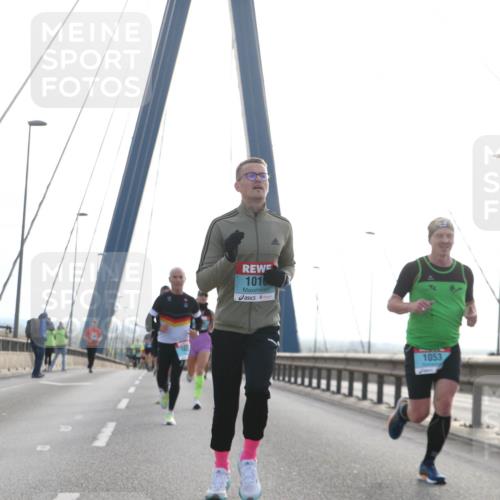 03.10.2024 - Köhlbrandbrückenlauf Jannik Wohlers http://msf.ph/oto/7206176 03.10.2024 09:20:16 Position 1 1010, 1053 meine-sportfotos.de