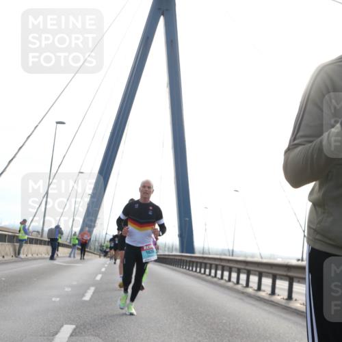 03.10.2024 - Köhlbrandbrückenlauf Jannik Wohlers http://msf.ph/oto/7206619 03.10.2024 09:20:18 Position 1 1029, 1016 meine-sportfotos.de