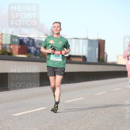 03.10.2024 - Köhlbrandbrückenlauf Fuchs,  Jonas http://msf.ph/oto/7207541 03.10.2024 09:43:31 Position 3 1329 meine-sportfotos.de