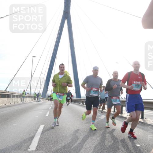 03.10.2024 - Köhlbrandbrückenlauf Jannik Wohlers http://msf.ph/oto/7208534 03.10.2024 09:20:39 Position 1 1307, 1162, 1391, 1469 meine-sportfotos.de