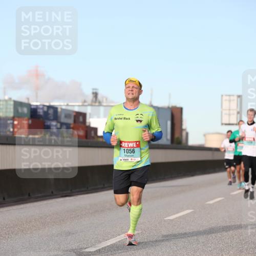 03.10.2024 - Köhlbrandbrückenlauf Fuchs,  Jonas http://msf.ph/oto/7209940 03.10.2024 09:44:44 Position 3 1056 meine-sportfotos.de