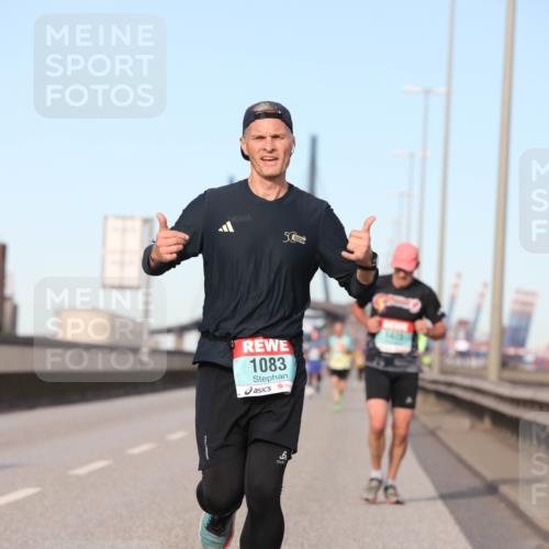 03.10.2024 - Köhlbrandbrückenlauf Fuchs,  Jonas http://msf.ph/oto/7210433 03.10.2024 09:44:53 Position 3 50, 1083, 1419 meine-sportfotos.de