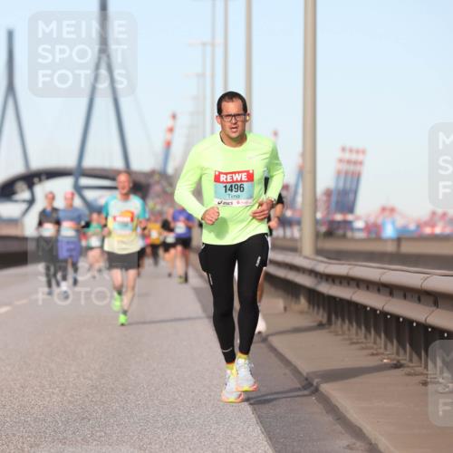 03.10.2024 - Köhlbrandbrückenlauf Fuchs,  Jonas http://msf.ph/oto/7210905 03.10.2024 09:44:59 Position 3 1496 meine-sportfotos.de