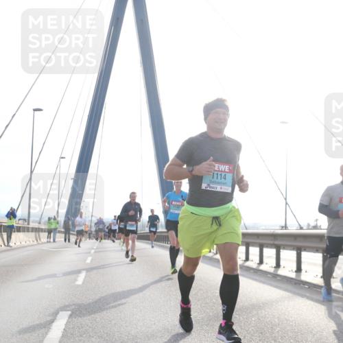03.10.2024 - Köhlbrandbrückenlauf Jannik Wohlers http://msf.ph/oto/7211783 03.10.2024 09:20:55 Position 1 1132, 1114, 1139 meine-sportfotos.de