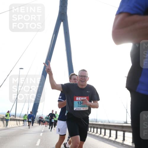 03.10.2024 - Köhlbrandbrückenlauf Jannik Wohlers http://msf.ph/oto/7212370 03.10.2024 09:21:09 Position 1 134 meine-sportfotos.de