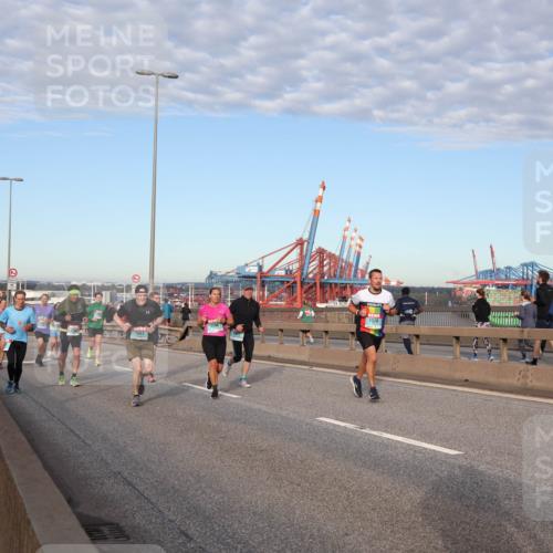 03.10.2024 - Köhlbrandbrückenlauf Matties Gatica Varas http://msf.ph/oto/7213969 03.10.2024 09:38:18 Position 2  meine-sportfotos.de