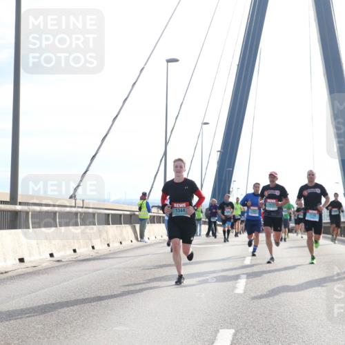 03.10.2024 - Köhlbrandbrückenlauf Jannik Wohlers http://msf.ph/oto/7214908 03.10.2024 09:21:59 Position 1 1425, 1344, 1447, 1229 meine-sportfotos.de