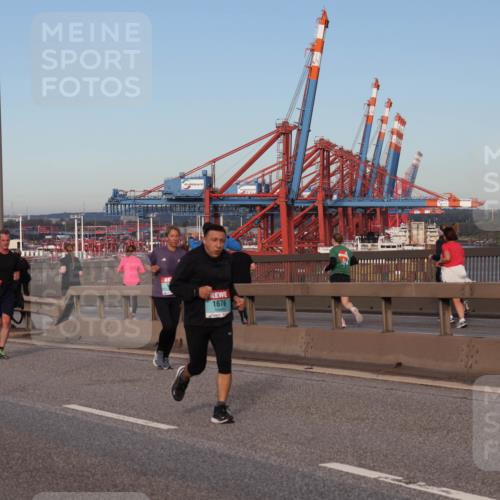 03.10.2024 - Köhlbrandbrückenlauf Matties Gatica Varas http://msf.ph/oto/7215293 03.10.2024 09:39:00 Position 2 1, 500, 1, 1676 meine-sportfotos.de
