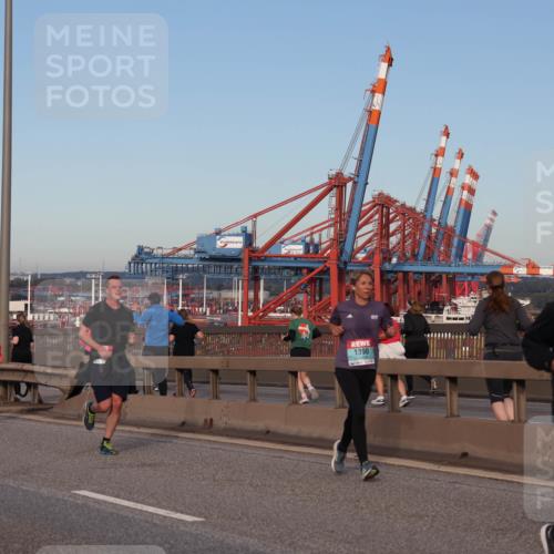 03.10.2024 - Köhlbrandbrückenlauf Matties Gatica Varas http://msf.ph/oto/7215349 03.10.2024 09:39:02 Position 2 1500, 1390, 1676 meine-sportfotos.de