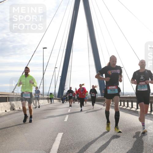 03.10.2024 - Köhlbrandbrückenlauf Jannik Wohlers http://msf.ph/oto/7215393 03.10.2024 09:22:09 Position 1 1630, 2875, 1348 meine-sportfotos.de