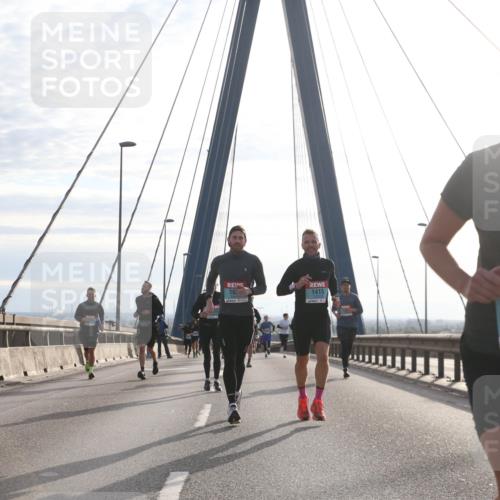 03.10.2024 - Köhlbrandbrückenlauf Jannik Wohlers http://msf.ph/oto/7215979 03.10.2024 09:22:22 Position 1 10, 1415, 1370 meine-sportfotos.de