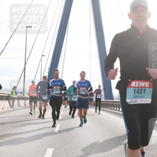 03.10.2024 - Köhlbrandbrückenlauf Jannik Wohlers http://msf.ph/oto/7217455 03.10.2024 09:22:46 Position 1 1167, 1615, 1187, 1208, 1481 meine-sportfotos.de
