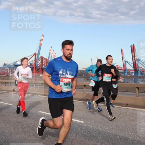 03.10.2024 - Köhlbrandbrückenlauf Matties Gatica Varas http://msf.ph/oto/7217541 03.10.2024 09:40:18 Position 2 1504, 19, 1998, 1484, 1174, 21 meine-sportfotos.de