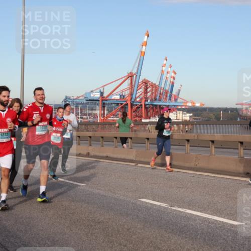 03.10.2024 - Köhlbrandbrückenlauf Matties Gatica Varas http://msf.ph/oto/7219827 03.10.2024 09:41:53 Position 2 1050, 1272, 1908, 1947 meine-sportfotos.de