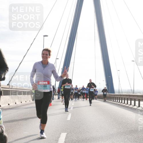 03.10.2024 - Köhlbrandbrückenlauf Jannik Wohlers http://msf.ph/oto/7219875 03.10.2024 09:23:43 Position 1 111, 1373, 1388, 2, 1230, 1389 meine-sportfotos.de
