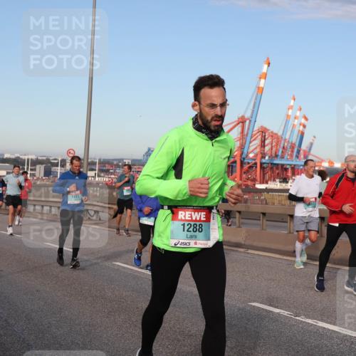 03.10.2024 - Köhlbrandbrückenlauf Matties Gatica Varas http://msf.ph/oto/7220382 03.10.2024 09:42:13 Position 2 1917, 1288 meine-sportfotos.de