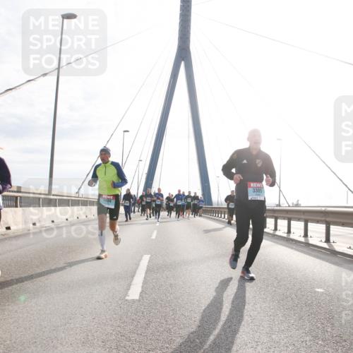 03.10.2024 - Köhlbrandbrückenlauf Jannik Wohlers http://msf.ph/oto/7221671 03.10.2024 09:23:48 Position 1 1143, 1934, 3305 meine-sportfotos.de