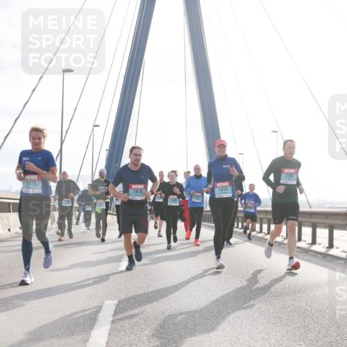 03.10.2024 - Köhlbrandbrückenlauf Jannik Wohlers http://msf.ph/oto/7221858 03.10.2024 09:23:52 Position 1 1412, 1701, 1411, 1976, 1557, 1490 meine-sportfotos.de