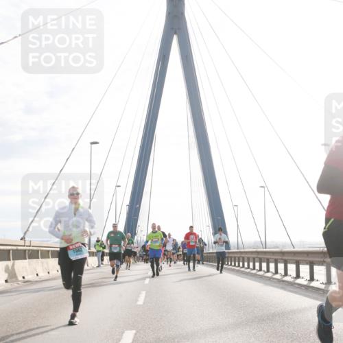 03.10.2024 - Köhlbrandbrückenlauf Jannik Wohlers http://msf.ph/oto/7224885 03.10.2024 09:24:35 Position 1 1942, 1535 meine-sportfotos.de