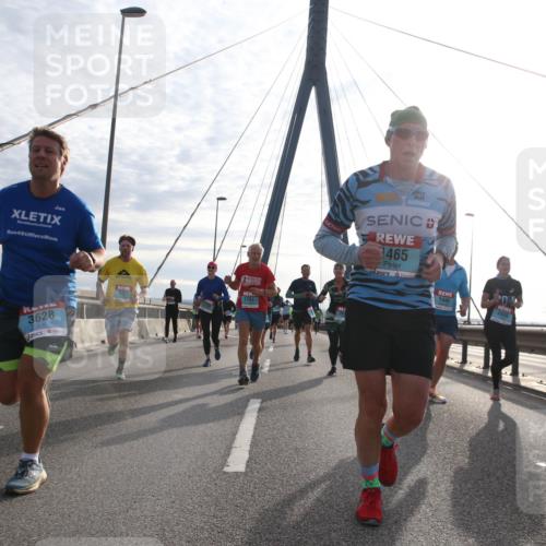 03.10.2024 - Köhlbrandbrückenlauf Jannik Wohlers http://msf.ph/oto/7239869 03.10.2024 09:25:53 Position 1 4, 3628, 1722, 1703, 1465, 1446 meine-sportfotos.de