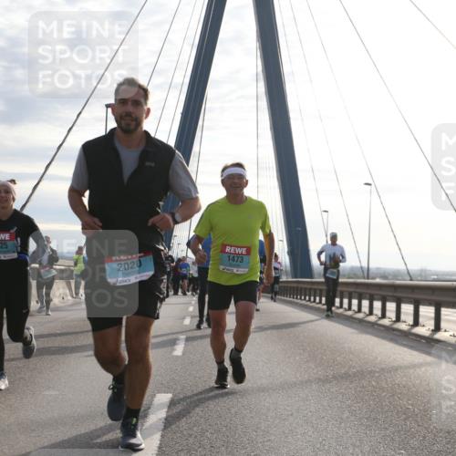 03.10.2024 - Köhlbrandbrückenlauf Jannik Wohlers http://msf.ph/oto/7242503 03.10.2024 09:26:28 Position 1 1296, 1825, 2020, 1473 meine-sportfotos.de