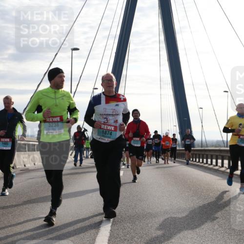 03.10.2024 - Köhlbrandbrückenlauf Jannik Wohlers http://msf.ph/oto/7245857 03.10.2024 09:26:41 Position 1 2686, 1485, 3236, 14, 1874, 2111, 2191 meine-sportfotos.de