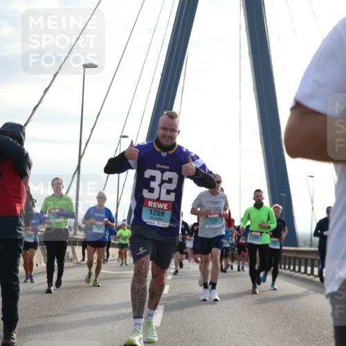 03.10.2024 - Köhlbrandbrückenlauf Jannik Wohlers http://msf.ph/oto/7246467 03.10.2024 09:26:51 Position 1 2088, 32, 1259, 1735 meine-sportfotos.de