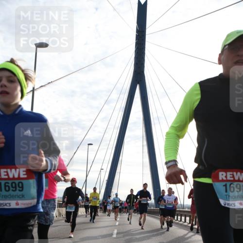 03.10.2024 - Köhlbrandbrückenlauf Jannik Wohlers http://msf.ph/oto/7256918 03.10.2024 09:28:23 Position 1 1699, 1698 meine-sportfotos.de