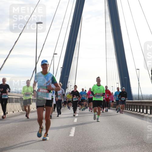 03.10.2024 - Köhlbrandbrückenlauf Jannik Wohlers http://msf.ph/oto/7257208 03.10.2024 09:28:27 Position 1 2534, 2132, 1609, 2841 meine-sportfotos.de