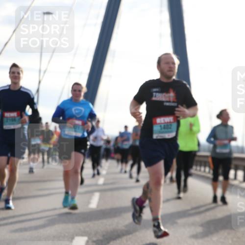 03.10.2024 - Köhlbrandbrückenlauf Jannik Wohlers http://msf.ph/oto/7260880 03.10.2024 09:28:57 Position 1 2106, 1402 meine-sportfotos.de