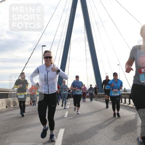 03.10.2024 - Köhlbrandbrückenlauf Jannik Wohlers http://msf.ph/oto/7260997 03.10.2024 09:29:02 Position 1 2364, 2217, 2706 meine-sportfotos.de