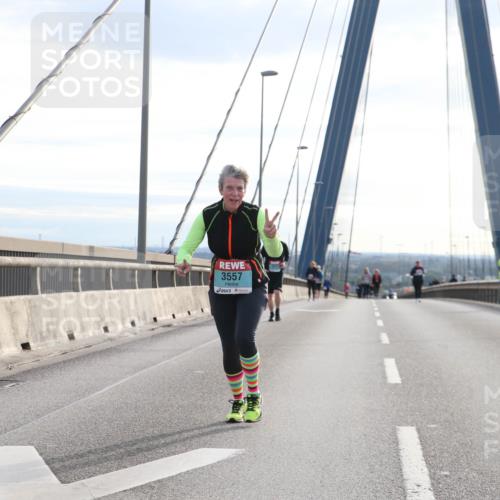 03.10.2024 - Köhlbrandbrückenlauf Jannik Wohlers http://msf.ph/oto/7308210 03.10.2024 09:40:11 Position 1 3557 meine-sportfotos.de