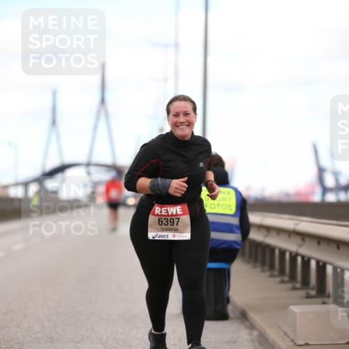 03.10.2024 - Köhlbrandbrückenlauf Jannik Wohlers http://msf.ph/oto/7333875 03.10.2024 13:21:38 Position 3 6397 meine-sportfotos.de