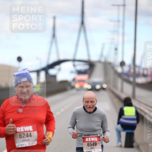 03.10.2024 - Köhlbrandbrückenlauf Jannik Wohlers http://msf.ph/oto/7333893 03.10.2024 13:22:05 Position 3 6244, 6549 meine-sportfotos.de