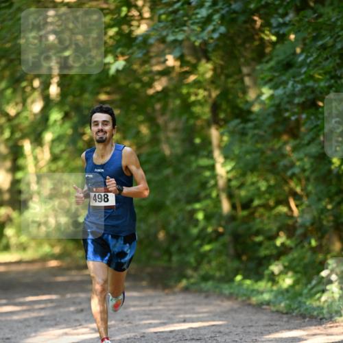 06.10.2024 - Bramfelder Halbmarathon 2024 Dr. Thomas Lammeyer http://msf.ph/oto/7333918 06.10.2024 09:47:02 Laufen 498 meine-sportfotos.de
