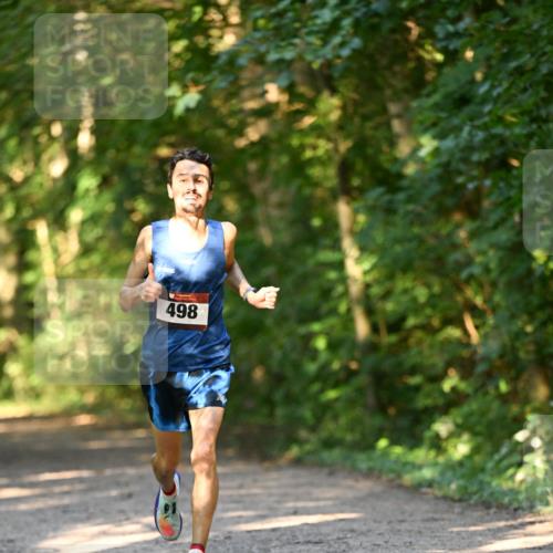 06.10.2024 - Bramfelder Halbmarathon 2024 Dr. Thomas Lammeyer http://msf.ph/oto/7333920 06.10.2024 09:47:02 Laufen 498 meine-sportfotos.de