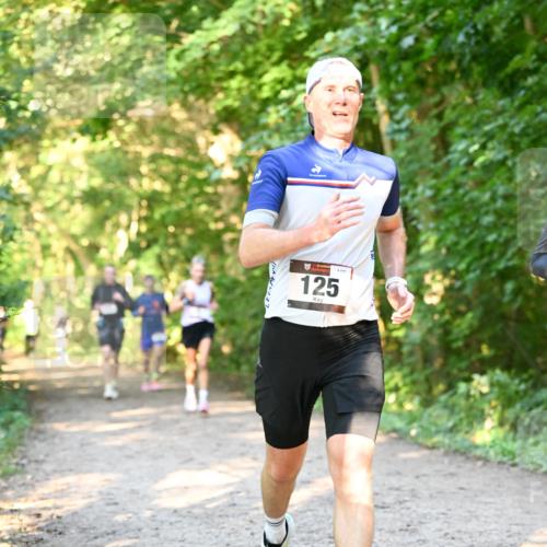 06.10.2024 - Bramfelder Halbmarathon 2024 Dr. Thomas Lammeyer http://msf.ph/oto/7334684 06.10.2024 09:51:59 Laufen 125, 117 meine-sportfotos.de