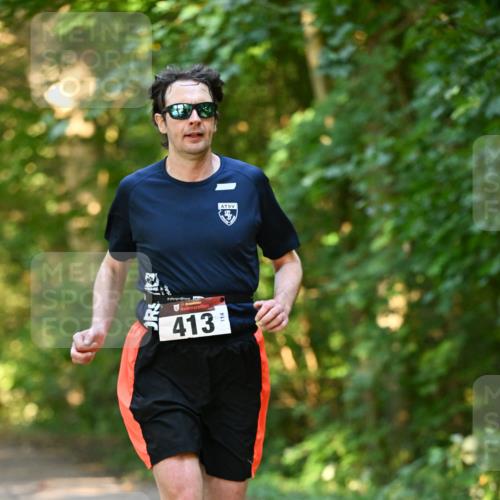 06.10.2024 - Bramfelder Halbmarathon 2024 Dr. Thomas Lammeyer http://msf.ph/oto/7334778 06.10.2024 09:52:20 Laufen 413, 114 meine-sportfotos.de