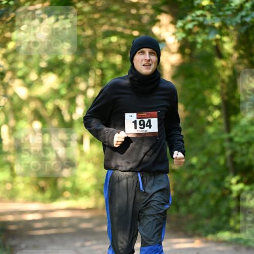 06.10.2024 - Bramfelder Halbmarathon 2024 Dr. Thomas Lammeyer http://msf.ph/oto/7335764 06.10.2024 09:57:42 Laufen 14, 194, 08 meine-sportfotos.de
