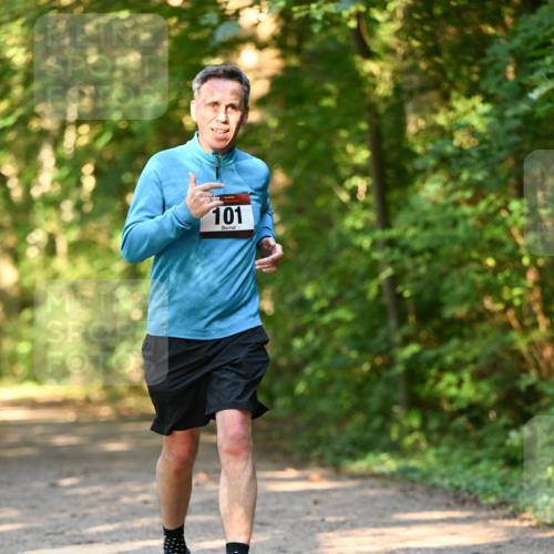 06.10.2024 - Bramfelder Halbmarathon 2024 Dr. Thomas Lammeyer http://msf.ph/oto/7335802 06.10.2024 09:59:07 Laufen 101 meine-sportfotos.de