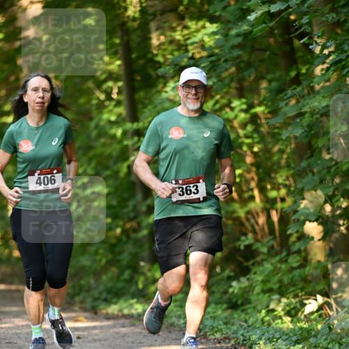 06.10.2024 - Bramfelder Halbmarathon 2024 Dr. Thomas Lammeyer http://msf.ph/oto/7335820 06.10.2024 09:59:29 Laufen 406, 363 meine-sportfotos.de