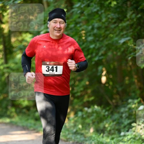 06.10.2024 - Bramfelder Halbmarathon 2024 Dr. Thomas Lammeyer http://msf.ph/oto/7335845 06.10.2024 09:59:35 Laufen 33, 341 meine-sportfotos.de